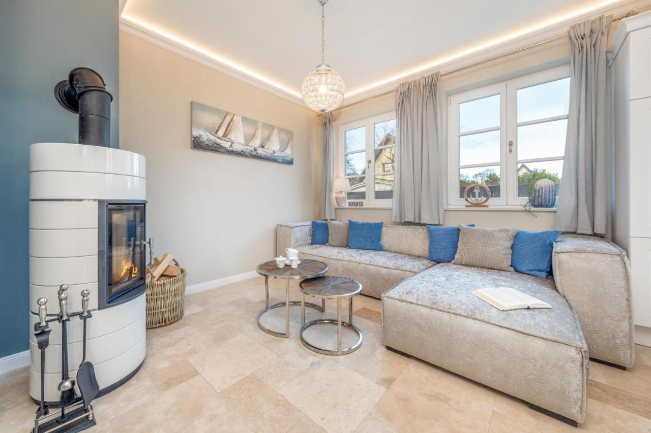 Traumhaus Unter Reet Apartment Zingst Bagian luar foto