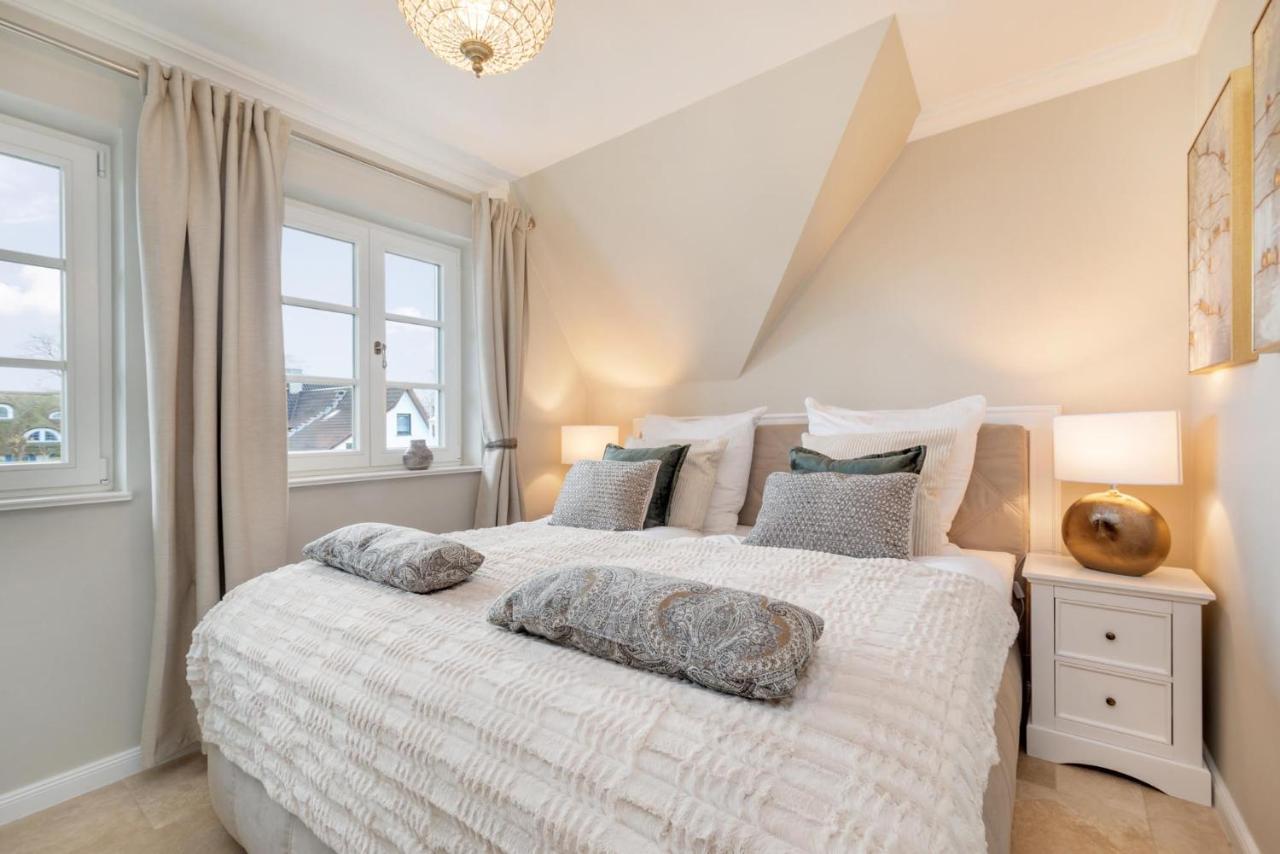 Traumhaus Unter Reet Apartment Zingst Bagian luar foto